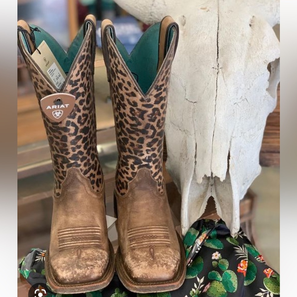 Leopard Ariat Boots Women 9